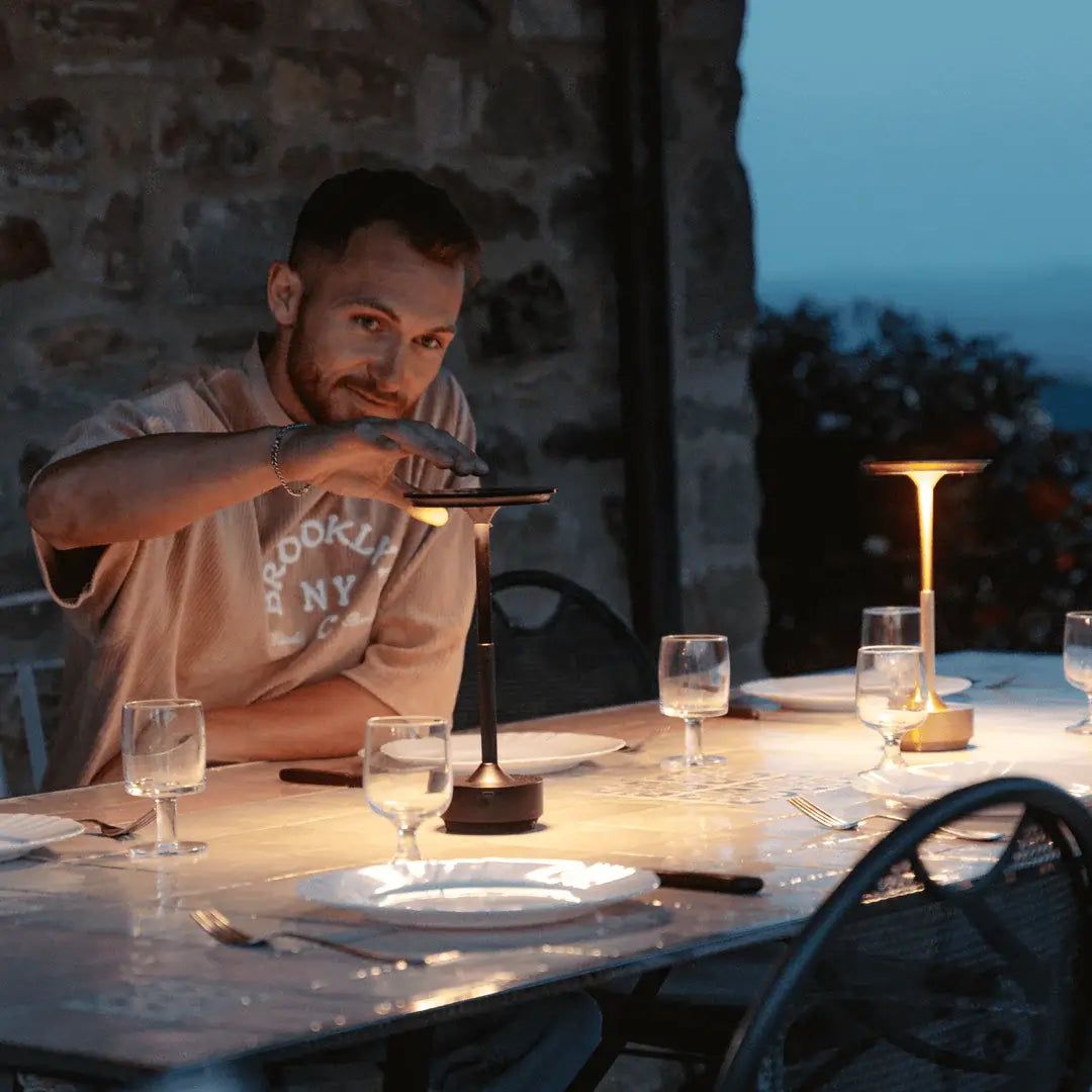 Oltu Şarjlı Masa Lambası