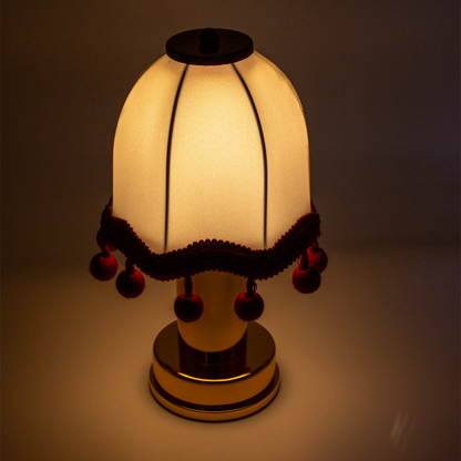 Cheri Şarjlı Masa Lambası